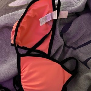 EU size 38 Bikini Top